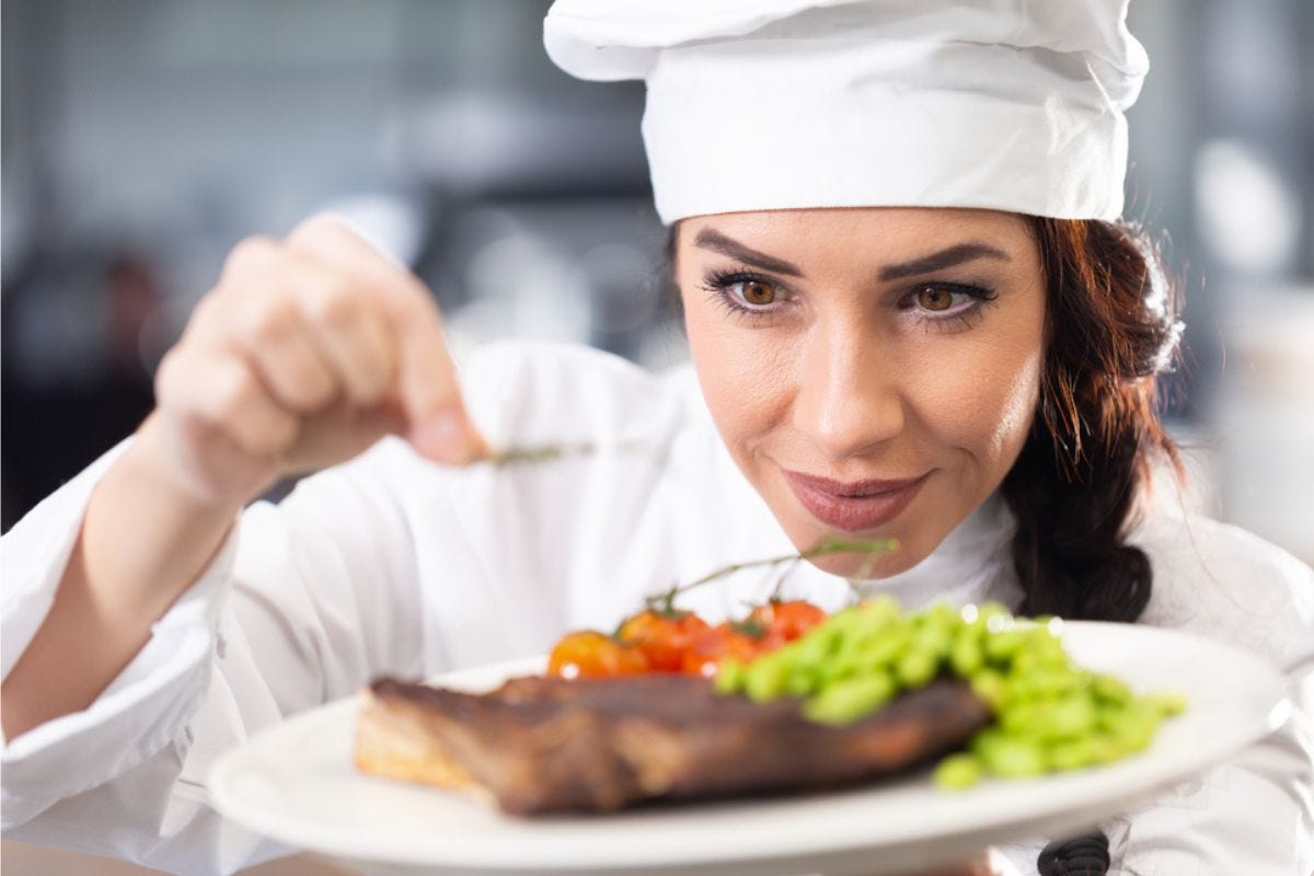 Per le guide la cucina non è un posto per donne? Ecco numeri e motivi