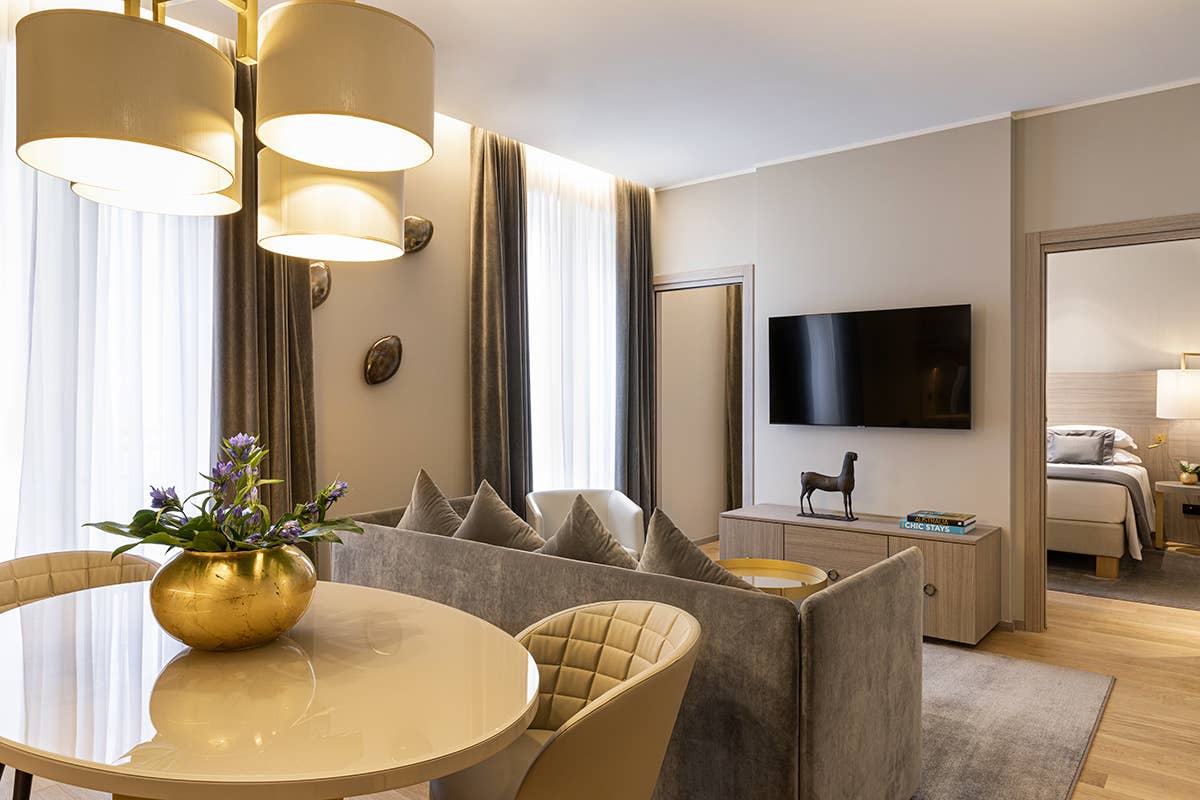 Appartamenti chic e di design Milano, Starhotels lancia le residenze di lusso con vista Duomo