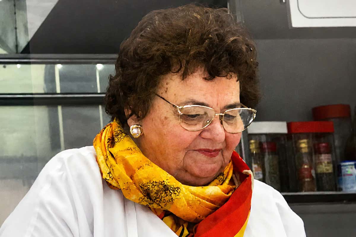 A cena nel ricordo di Efresina Rosichini, simbolo della cucina contadina marchigiana A cena nel ricordo di Efresina Rosichini, simbolo della cucina contadina marchigiana