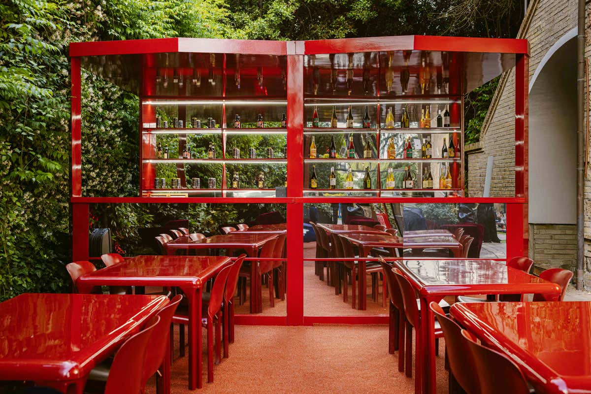 Il club di Roma immerso in un ex vivaio dove la musica si accende tra gli alberi Il club di Roma immerso in un ex vivaio dove la musica si accende tra gli alberi