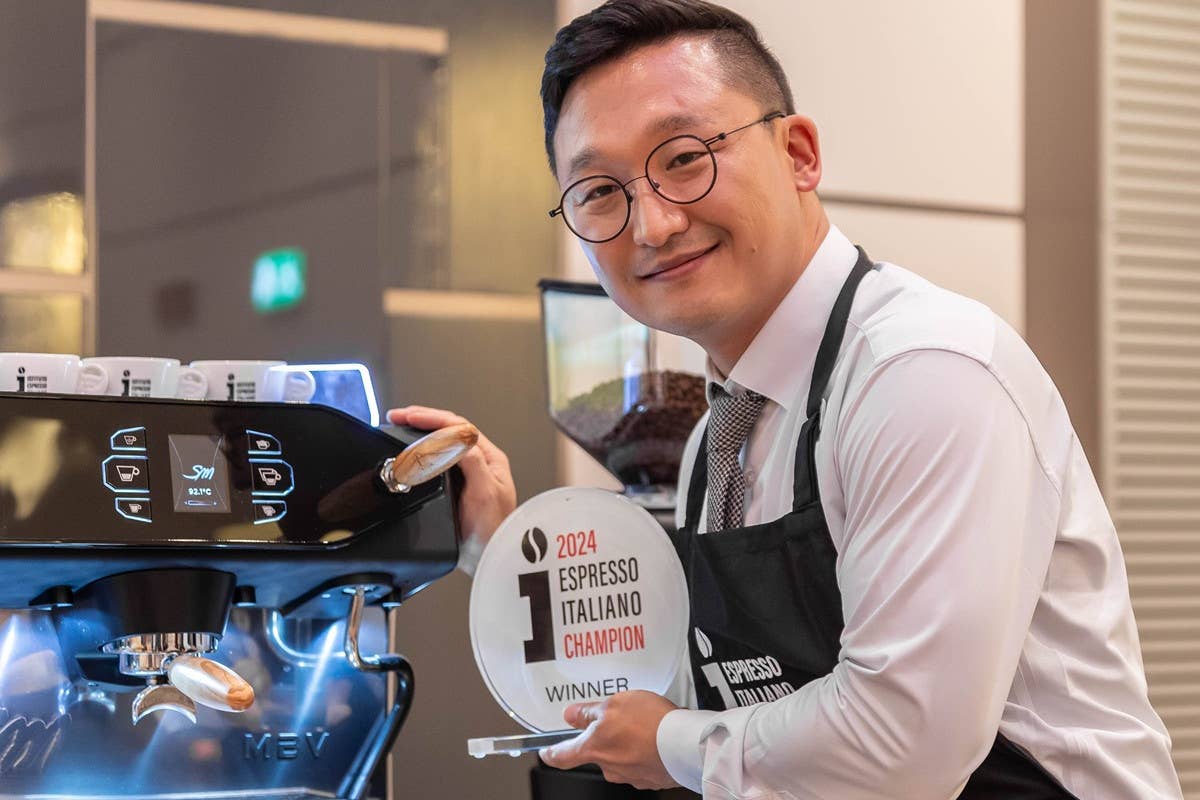 Lee Hyung Wook è il miglior barista al mondo dell'espresso italiano