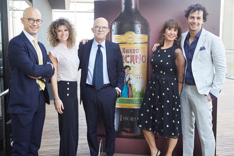 La famiglia Vena possiede l'Amaro Lucano da 4 generazioni (Essenza Lucano, uno spazio per celebrare Matera e... l'amaro)