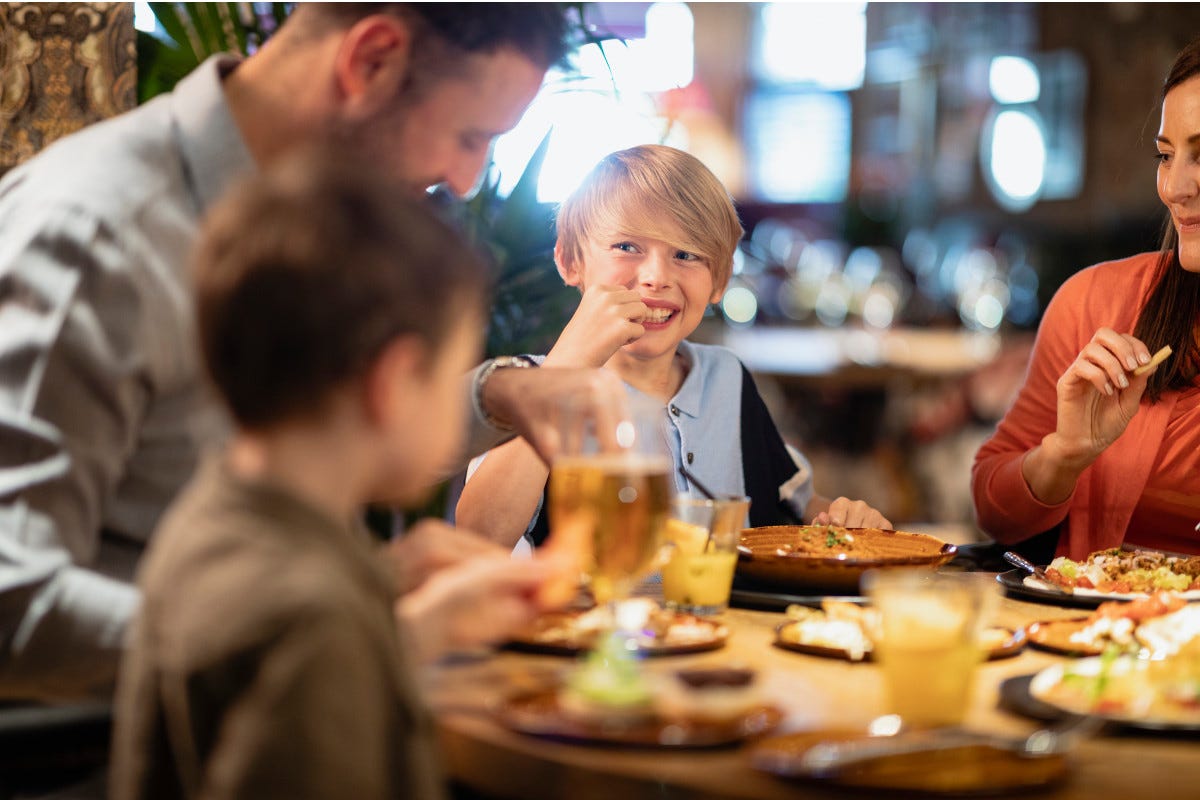 Più bambini e famiglie al ristorante con il progetto “Aggiungi un posto a tavola”
