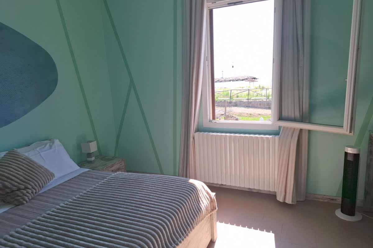 A Goro, sul Delta del Po, c'è un faro che è diventato hotel (e ristorante)