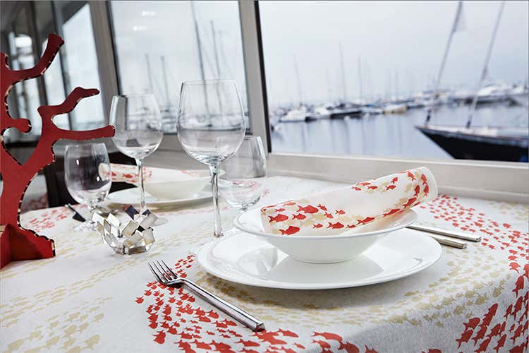 Con Fato lo stile domina sulla tavola Tante soluzioni, adatte ad ogni locale