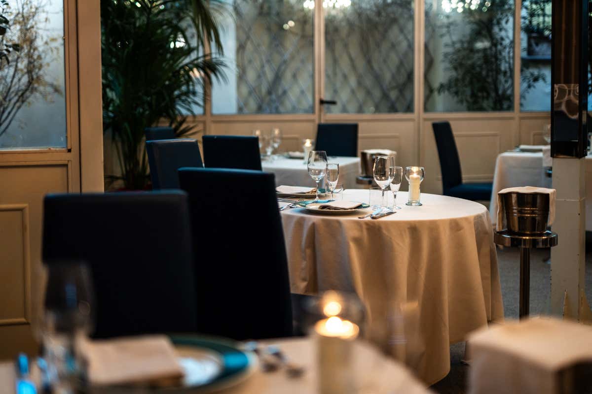 Il ristorante che da vecchio deposito di carrozze è diventato tempio del pesce fresco Il ristorante che da vecchio deposito di carrozze è diventato tempio del pesce fresco