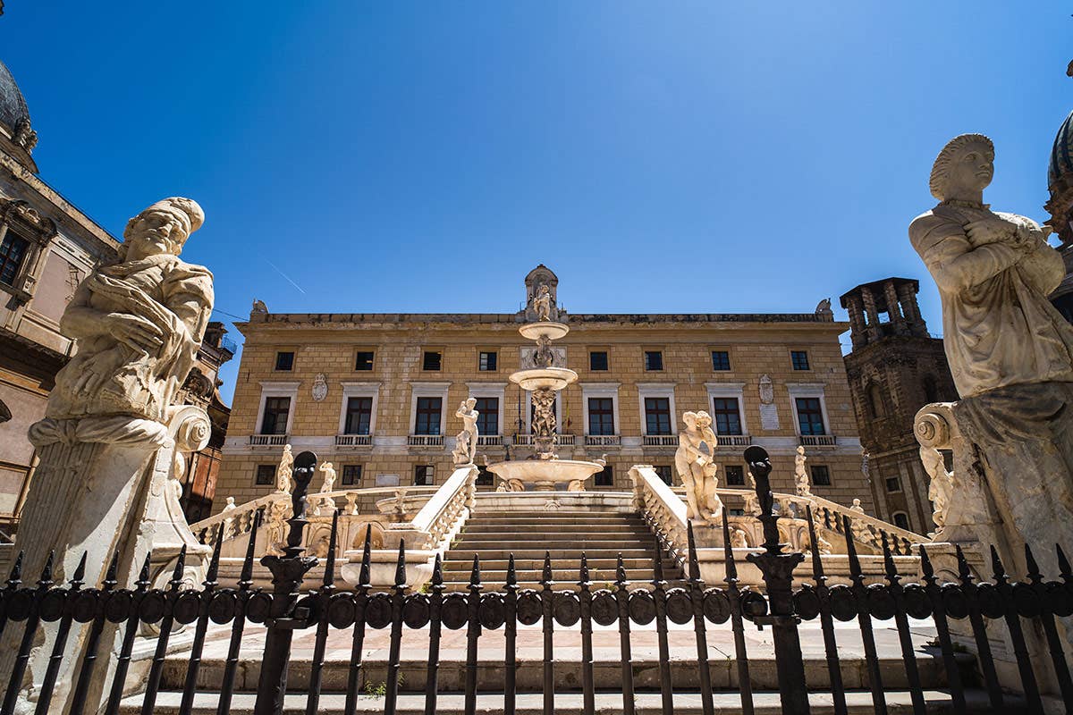 Fontana Pretoria Tre giorni a Palermo, capitale del Mediterraneo