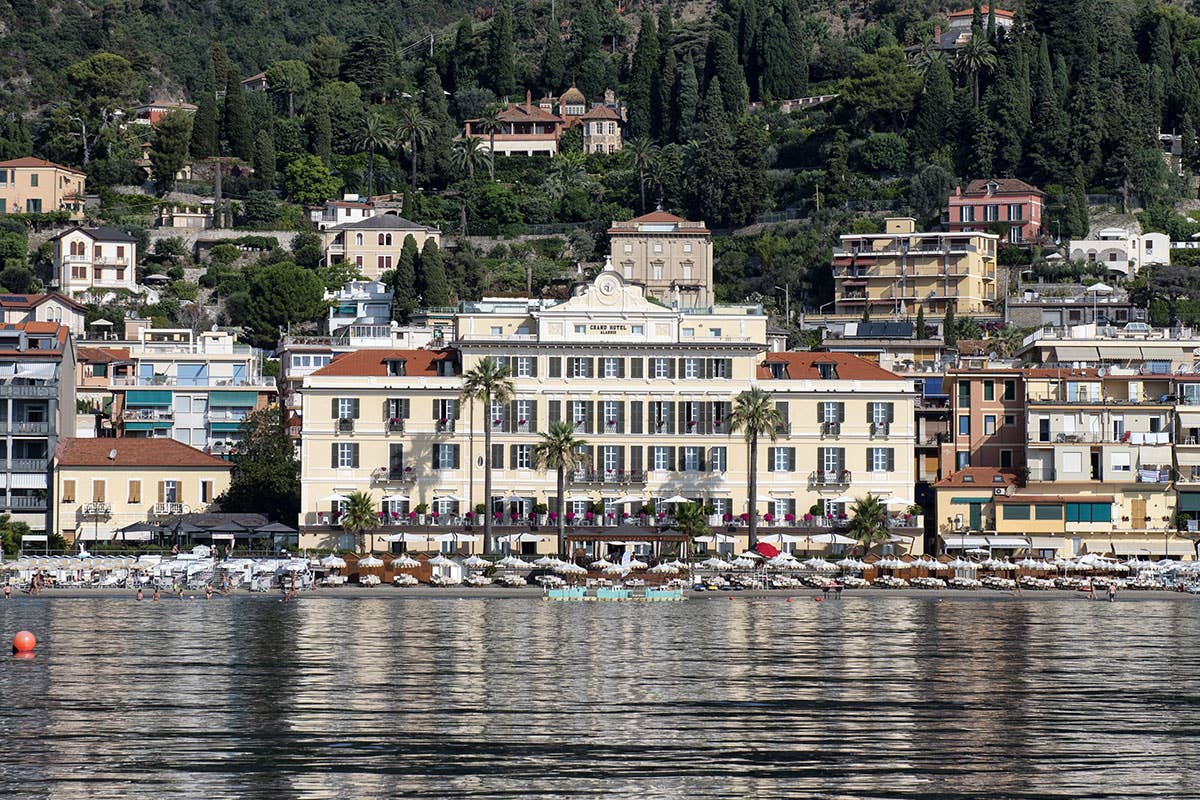 Il Grand Hotel Alassio con Drumohr veste la spiaggia di nuovo 
