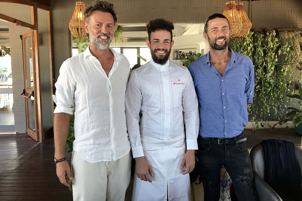 Marco e Riccardo Tomi con lo chef Alessandro Rossi 
