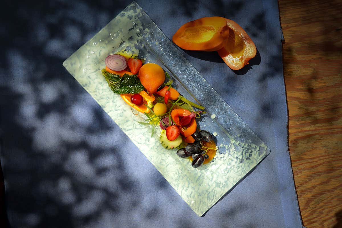 Carmelo Chiaramonte e l’eleganza assoluta dell’informalità di un’osteria rituale Carmelo Chiaramonte e l’eleganza assoluta dell’informalità di un’osteria rituale