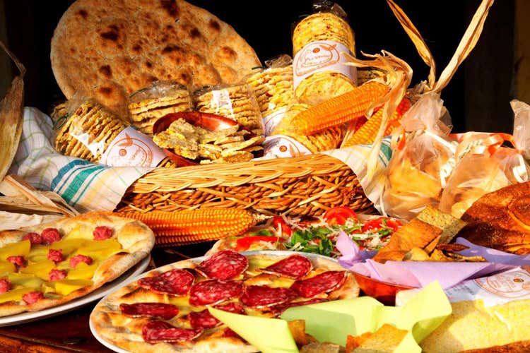 (I giorni del Melgotto La Val Gandino celebra il mais spinato) (I giorni del Melgotto La Val Gandino celebra il mais spinato)