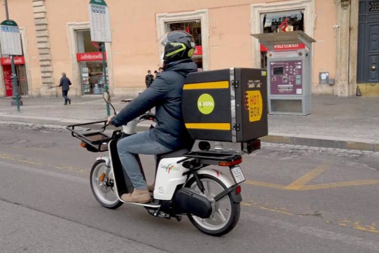 I fattorini di Giusta - Ok l'idea è... Giusta Un food delivery etico e sostenibile