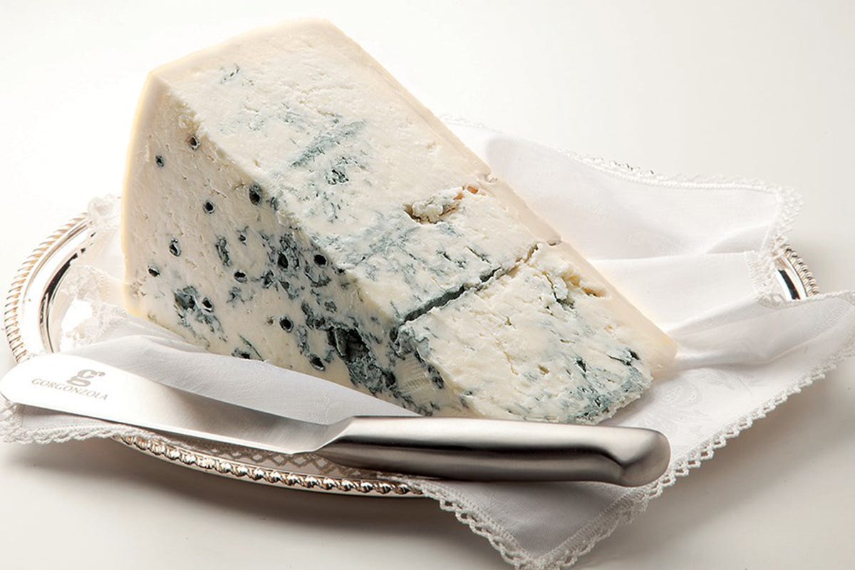 I blue-cheese cambieranno colore in futuro, ma non il Gorgonzola: ecco perché