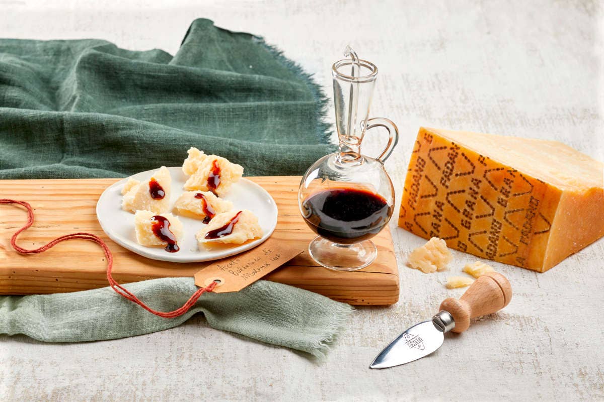 Grana Padano Dop: abbinamenti con cioccolato, mostarda e Aceto Balsamico di Modena Igp