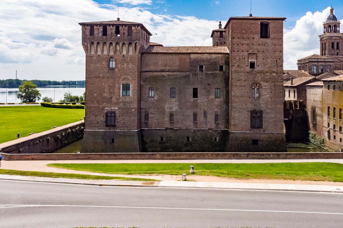 Cicloturismo sempre più sostenibile: i Green Road Award premiano la Liguria