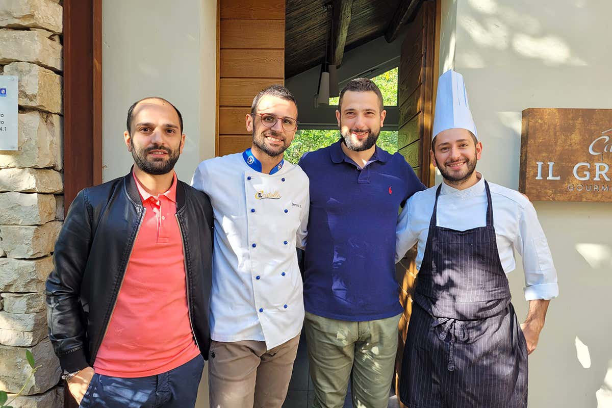 Roberto Carofano, Angelantonio Perrotta, Raffaele Carofano, Angelantonio Cioffi Dalla castagna rinasce il borgo irpino di Castello