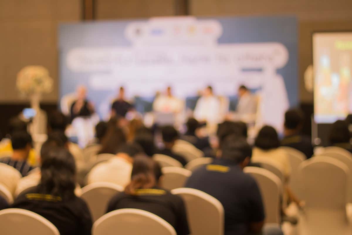 Conferenze e viaggi aziendali: una spinta decisiva per gli hotel in crescita Conferenze e viaggi aziendali: una spinta decisiva per gli hotel in crescita