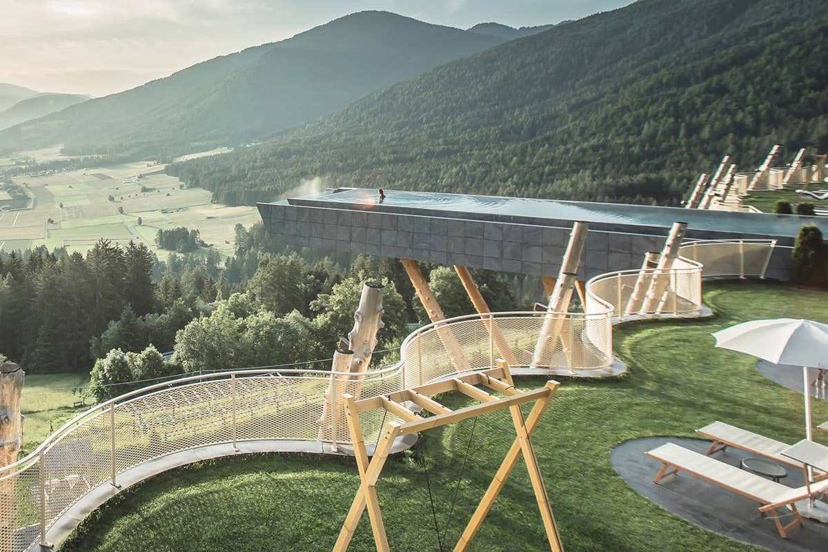 Relax e natura all'Alpin Panorama Hotel Hubertus, albergo di lusso in Alto Adige