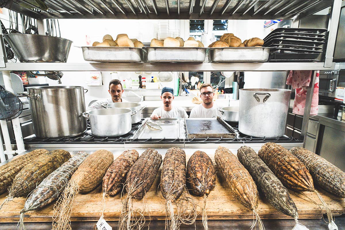 Settembre... tempo di salami alla Trattoria Visconti