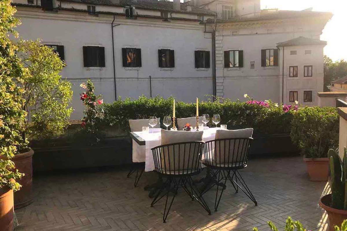 Da Adelaide l'alta cucina ora si gusta anche sul terrazzo che domina il centro di Roma