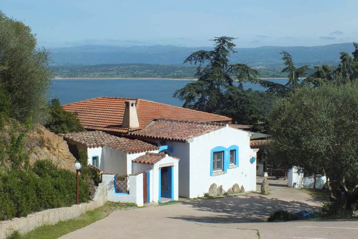 Il ristorante visto da fuori&nbsp; Cucina sarda e misteri da Jaga 'e Luna