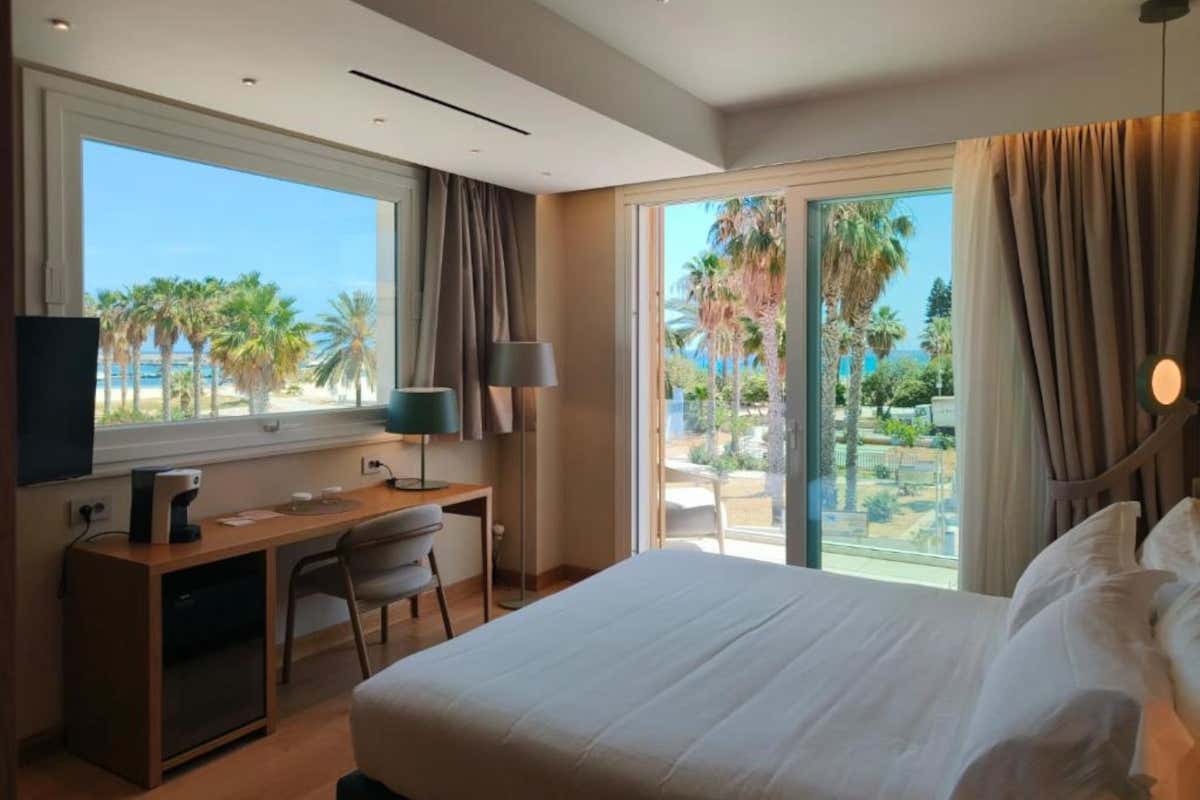 «Volevo tornare a guardare il mare»: La Mantia riparte da Agape a San Vito Lo Capo «Volevo tornare a guardare il mare»: La Mantia riparte da Agape a San Vito Lo Capo