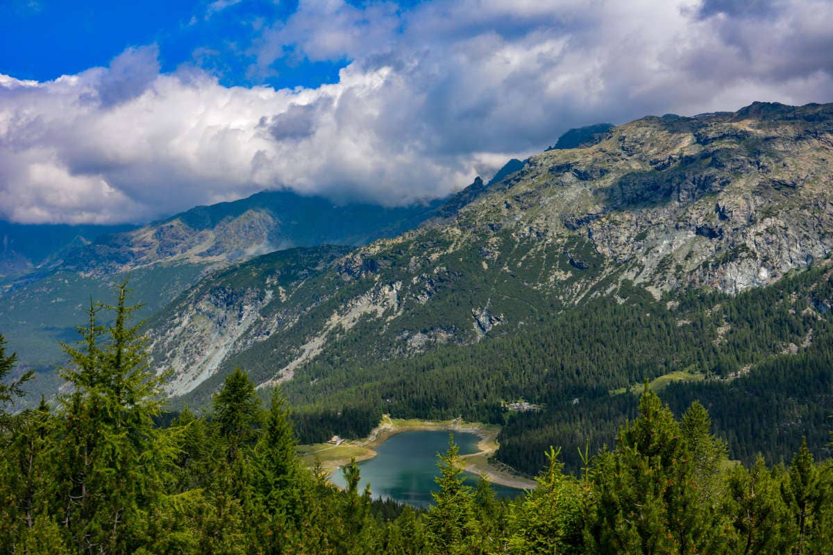 Esplorando la Valtellina: dalla città di Sondrio alle vette della Valmalenco