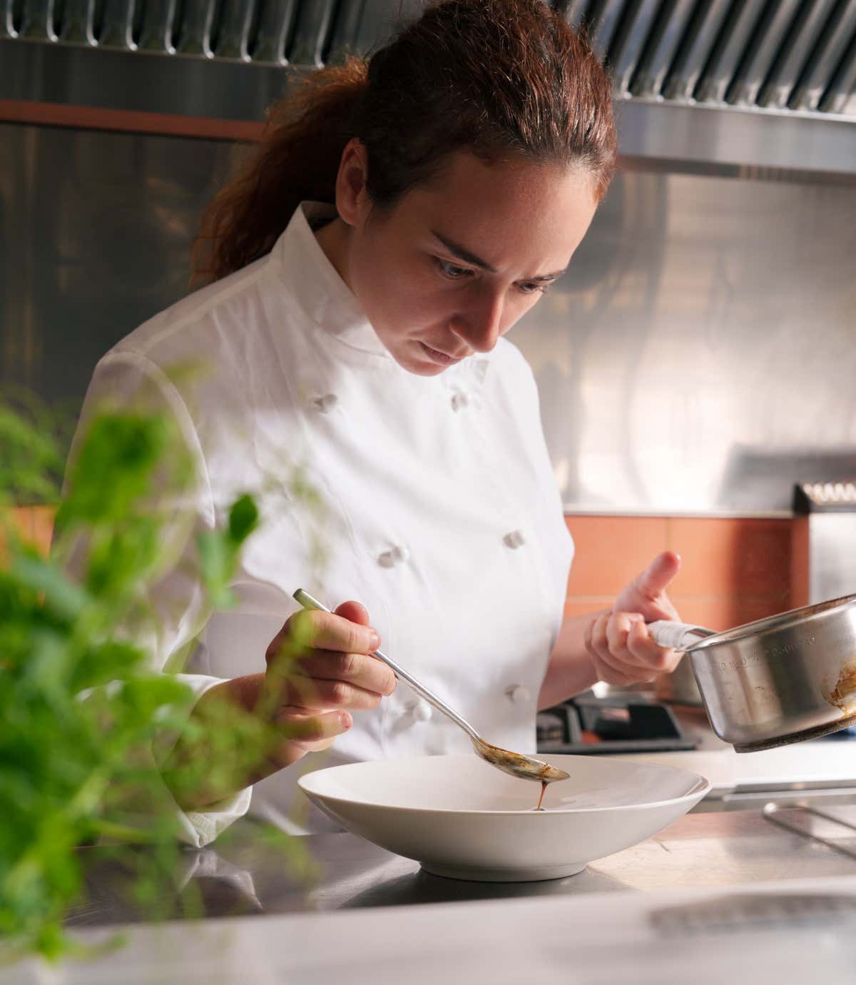 Abbiamo sollevato La Toque ad Angela D’Errico: empatica, tenace e creativa