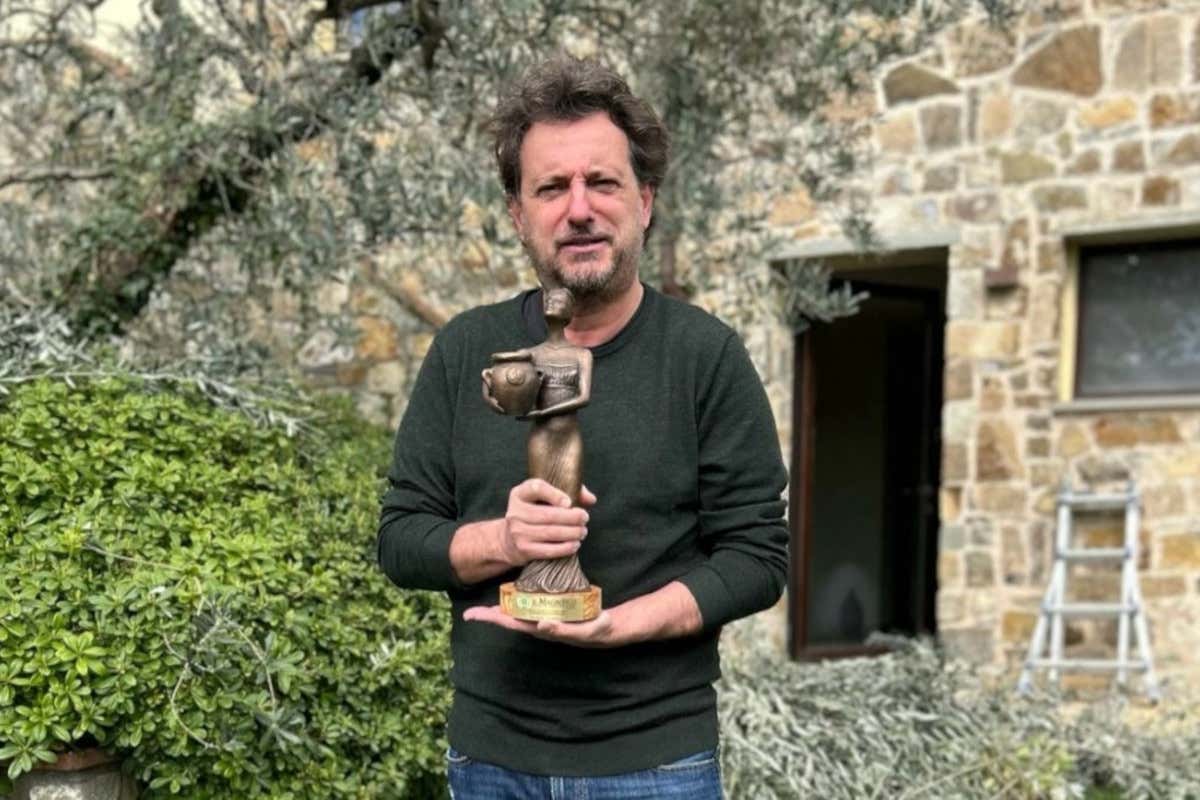 Leonardo Pieraccioni è il “Personaggio dell'olio dell'anno” Leonardo Pieraccioni è il “Personaggio dell'olio dell'anno”