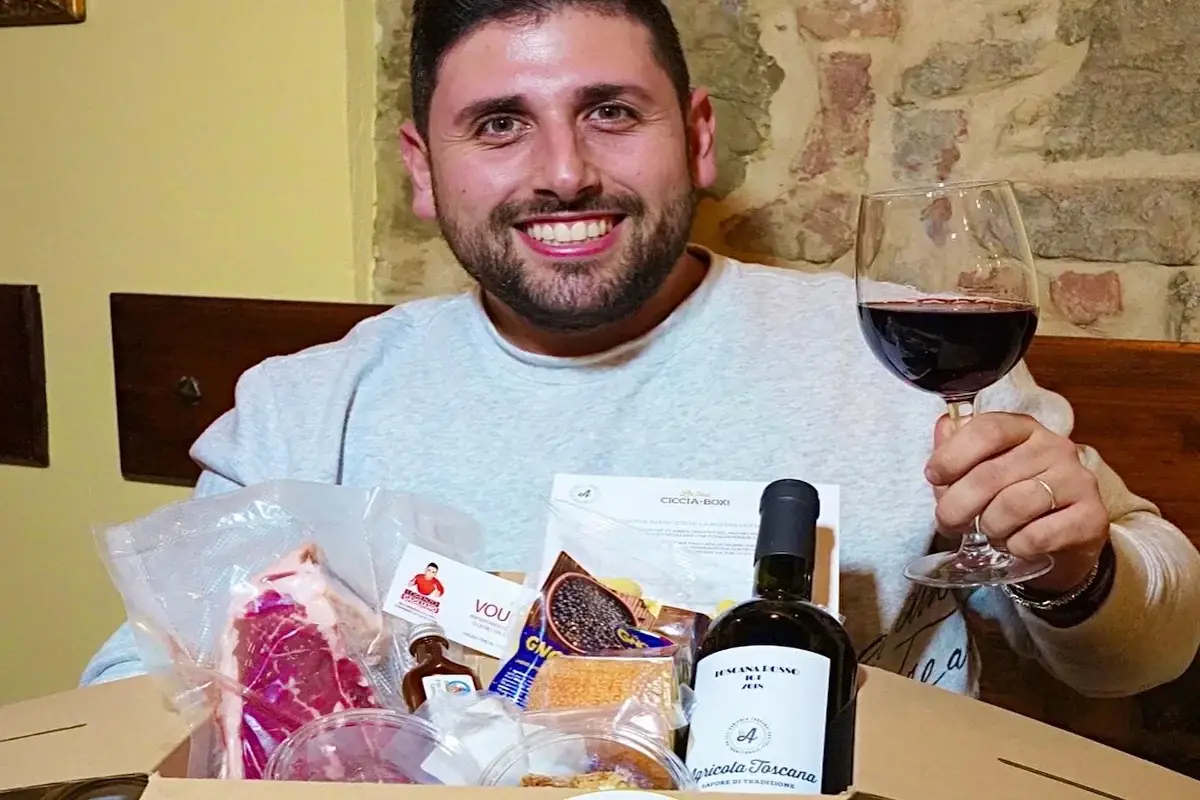 Lorenzo Gagliano con la Ciccia Box 