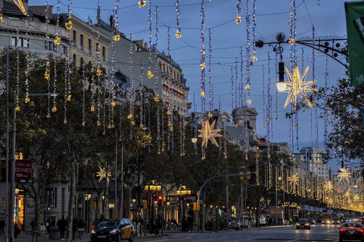 Il Natale a Barcellona tra mercatini, pattinaggio, spettacoli e molto altro