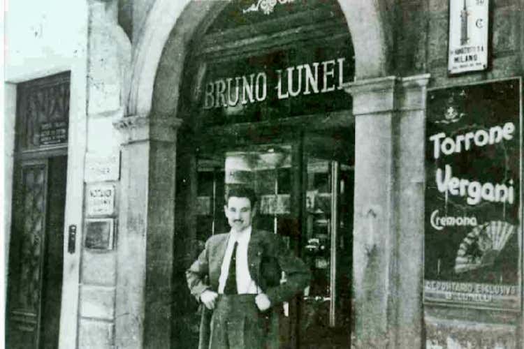 Franco Lunelli, 90 anni di bollicine Ferrari che hanno fatto la storia, ma non solo Franco Lunelli, 90 anni di bollicine Ferrari che hanno fatto la storia, ma non solo