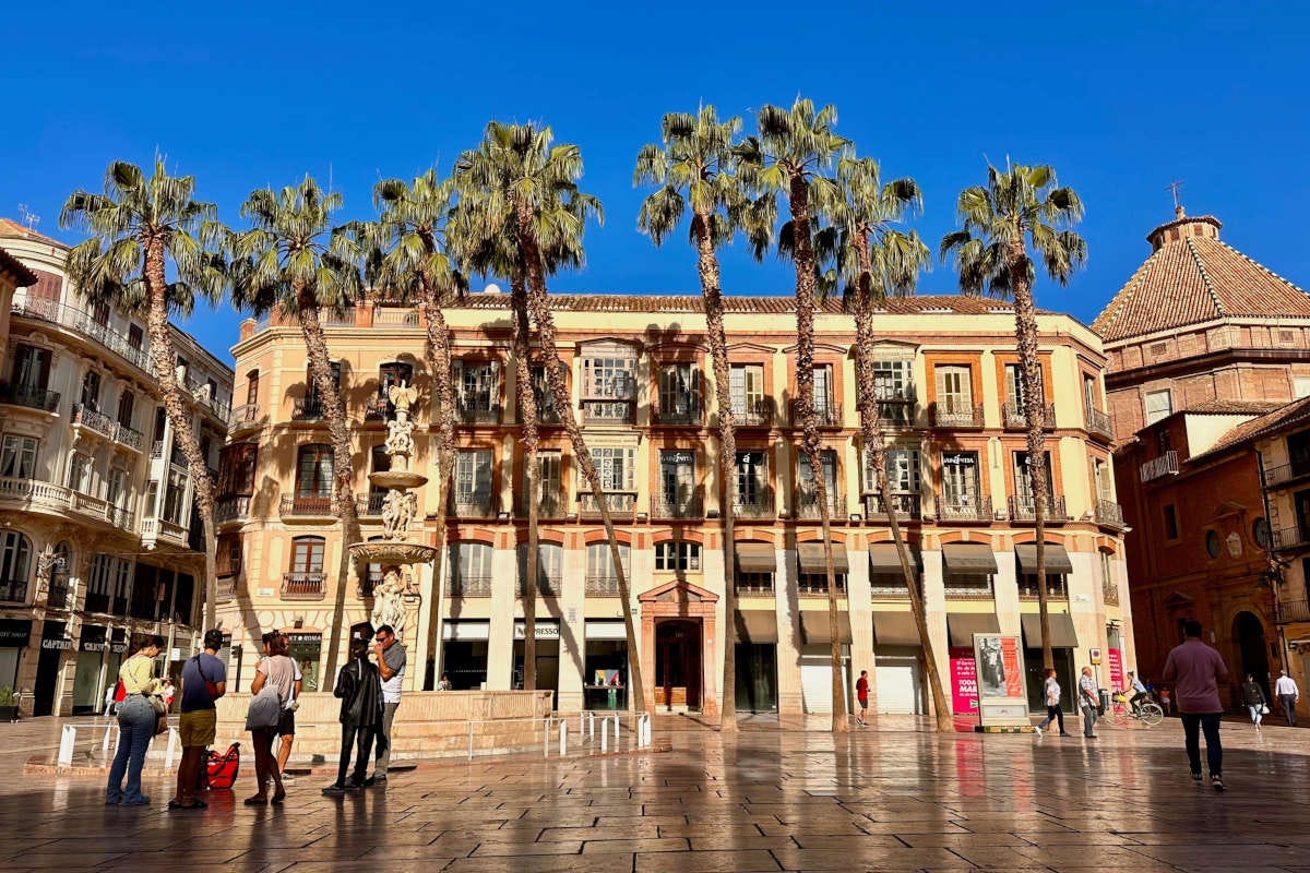 Malaga: un viaggio tra eleganza, arte e sapori nella città che unisce continenti