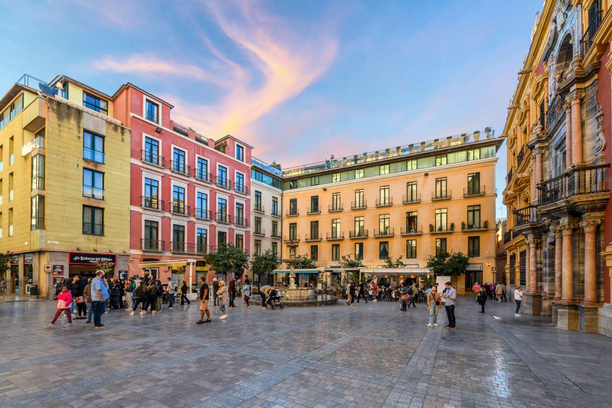Malaga: un viaggio tra eleganza, arte e sapori nella città che unisce continenti