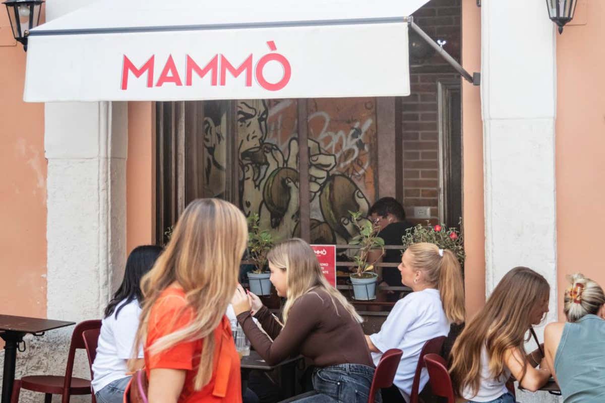 Un angolo di Roma dove il BBQ incontra la pasta e l’arte del cocktail Un angolo di Roma dove il BBQ incontra la pasta e l’arte del cocktail