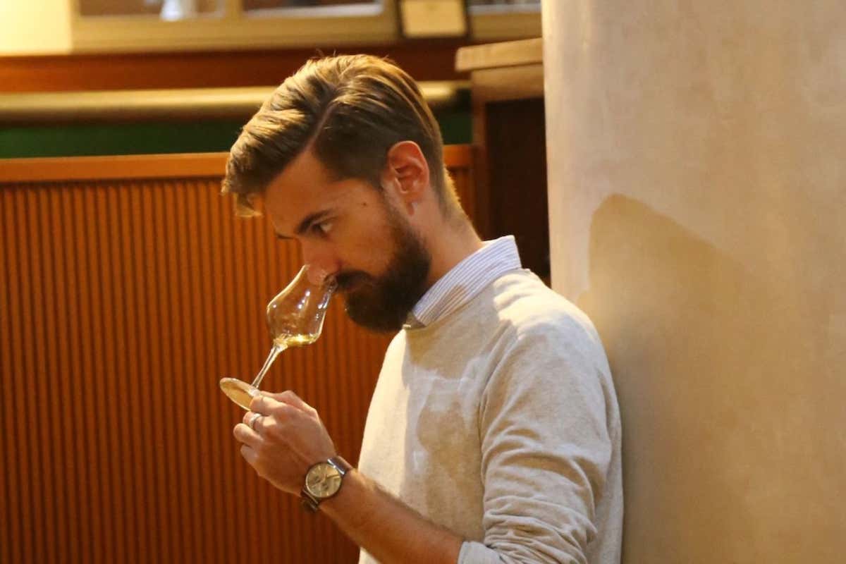 Whisky in Italia: il mercato rallenta, ma cresce la comunità degli appassionati