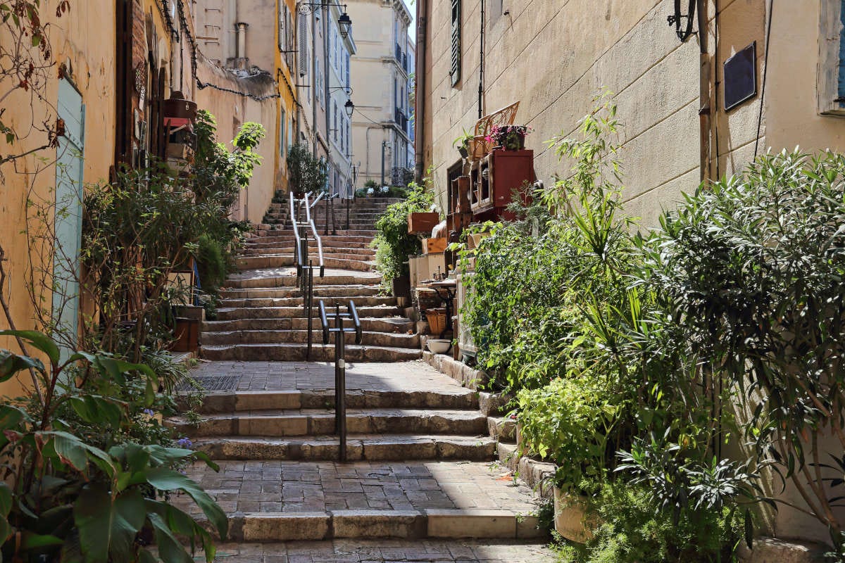 Viaggio nell'anima di Marsiglia, città di contrasti e cultura vibrante