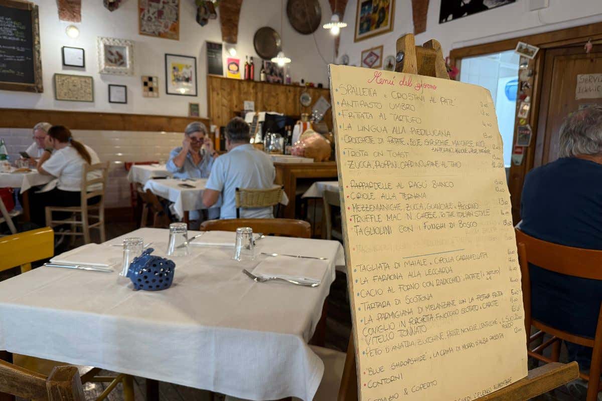 A Terni c'è una trattoria contemporanea che sta conquistando tutti A Terni c'è una trattoria contemporanea che sta conquistando tutti