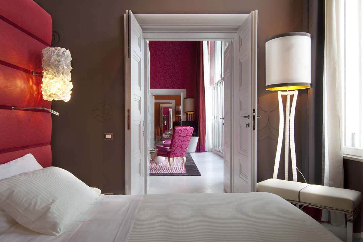 Venezia incontra Puglia, Abruzzo e Calabria all’Antinoo’s Lounge & Restaurant Venezia incontra Puglia, Abruzzo e Calabria all’Antinoo’s Lounge & Restaurant