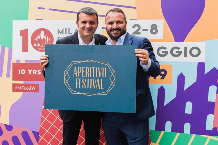 (Milano celebra l’aperitivoUn festival dedicato nel 2020)