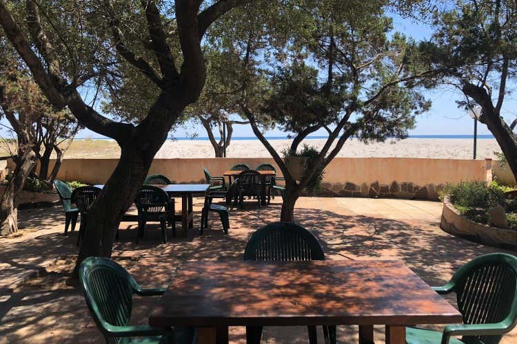 A Orosei, direttamente in spiaggia, il primo ristorante sardo covid-free