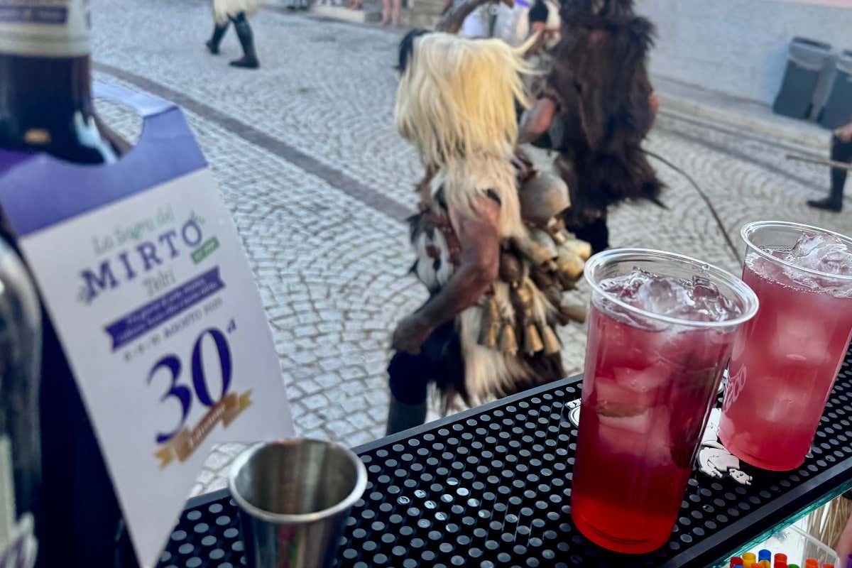 Andandy e Mirtina: il cuore della Sagra del Mirto in cocktail innovativi