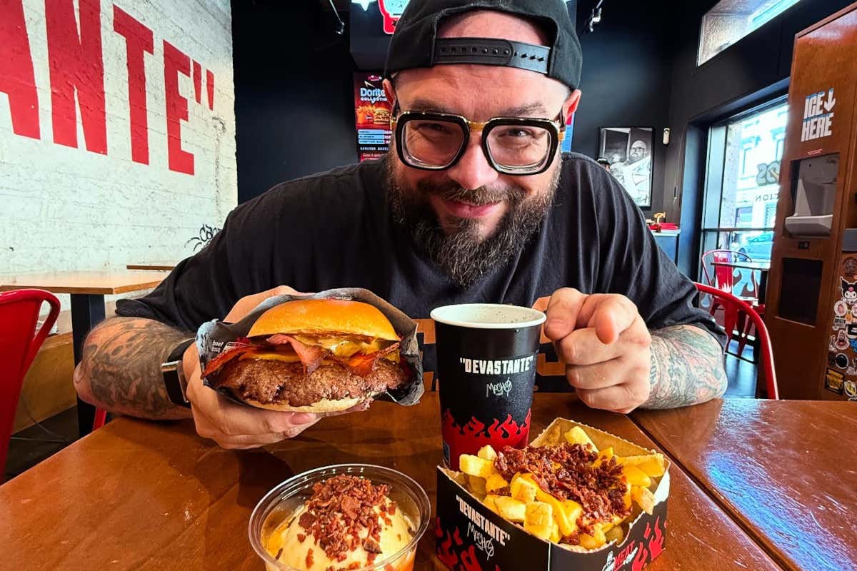 Lo youtuber degli hamburger che ha costruito un impero da 3 milioni di euro