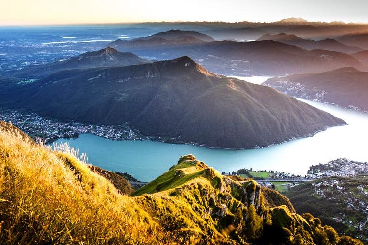 Monte San Giorgio. Fonte: Ticino.ch Escursioni da non perdere nel variopinto autunno ticinese