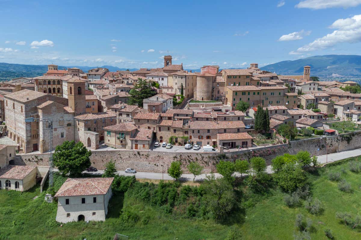 Enologica Montefalco-Abbinamenti: un weekend tra vino cibo e arte