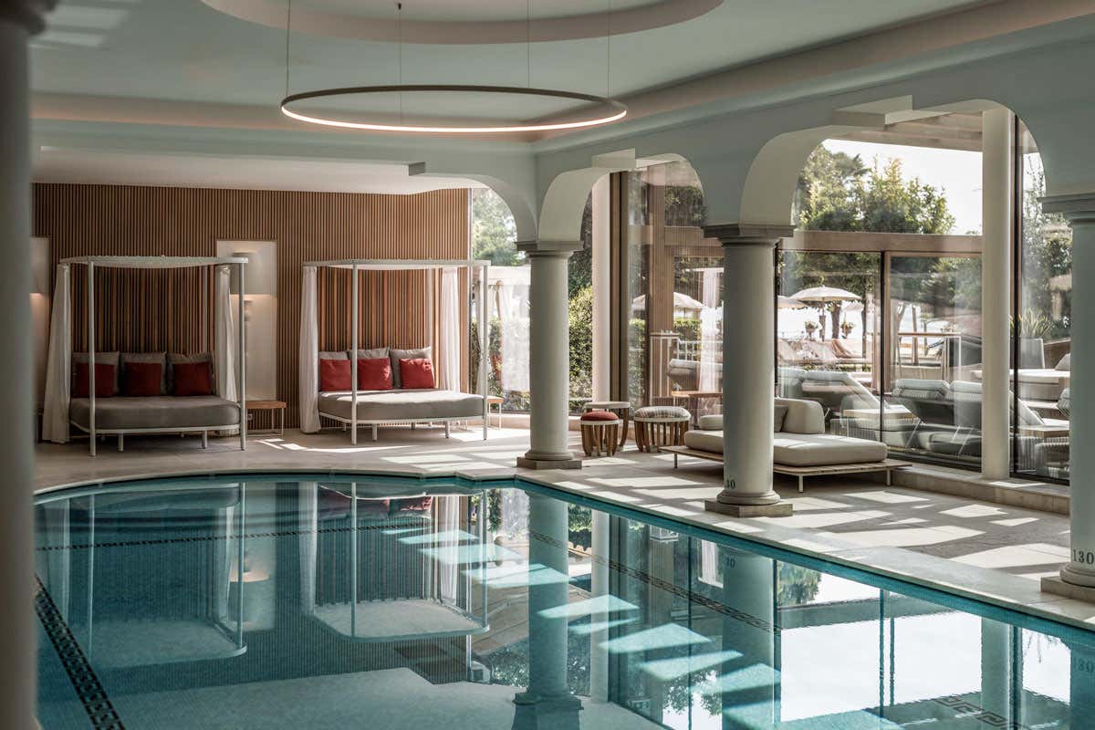 Dove dormire in una ex residenza reale affacciata sul lago di Garda Dove dormire in una ex residenza reale affacciata sul lago di Garda