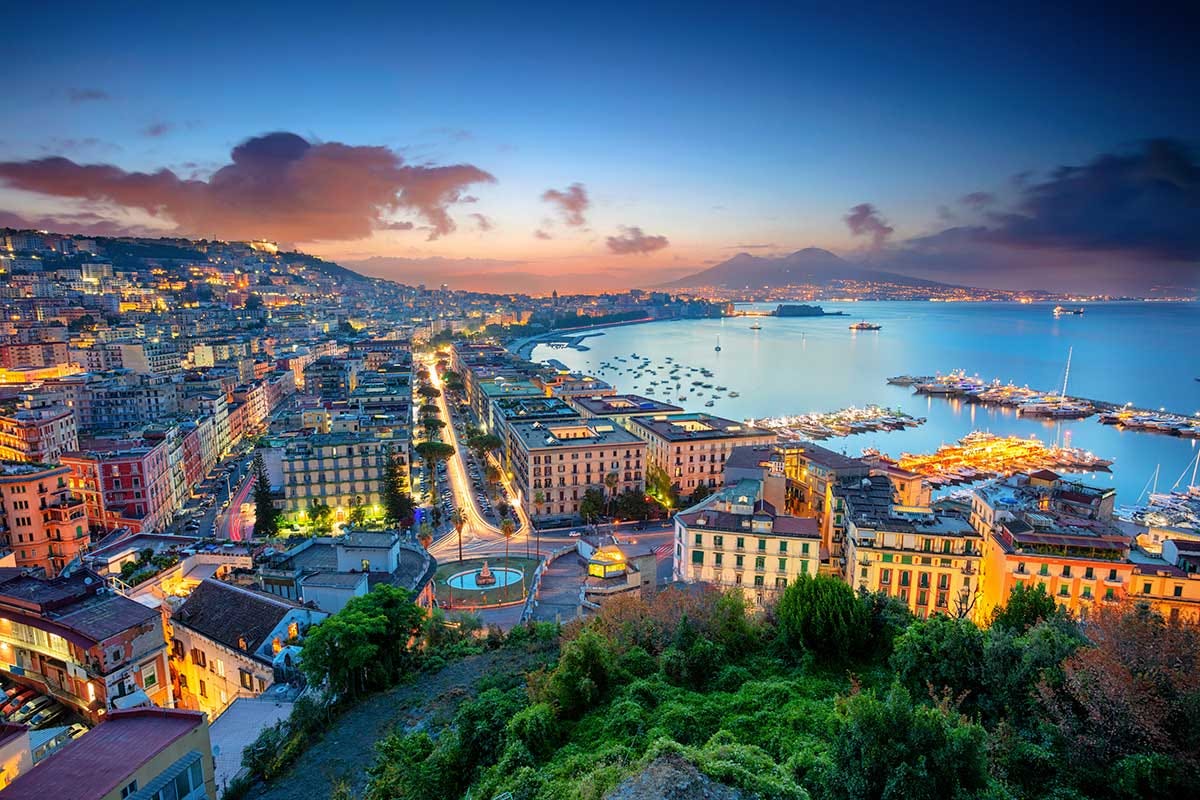 La magia di Napoli [[Giro del Golfo in otto giorni]]: tutta la bellezza e il gusto di Napoli