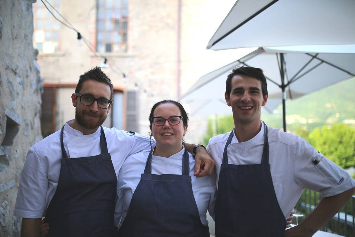 Lo staff del ristorante Nasturzio di Albino Ristorante al top con menu a prezzo fisso? Torna in Lombardia Ingruppo