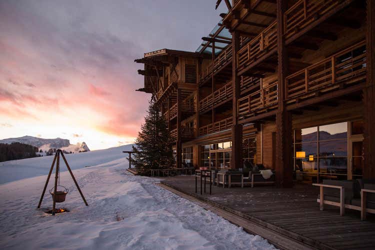 (Un nuovo brand per Adler Resorts e i suoi quattro alberghi di lusso)