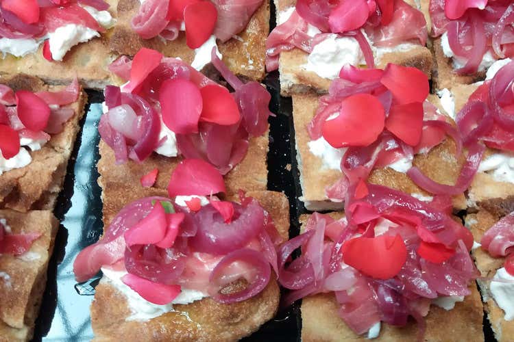 La pizza di Emiliano Di Lelio (Onori a Leonardo dal suo scalo Show cooking di Pascucci e Usai)